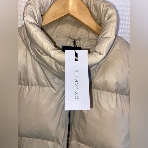 Women’s Dynamite NWT Beige Grey Quilted puffer Jacket‎ size Large - Picture 4 of 13